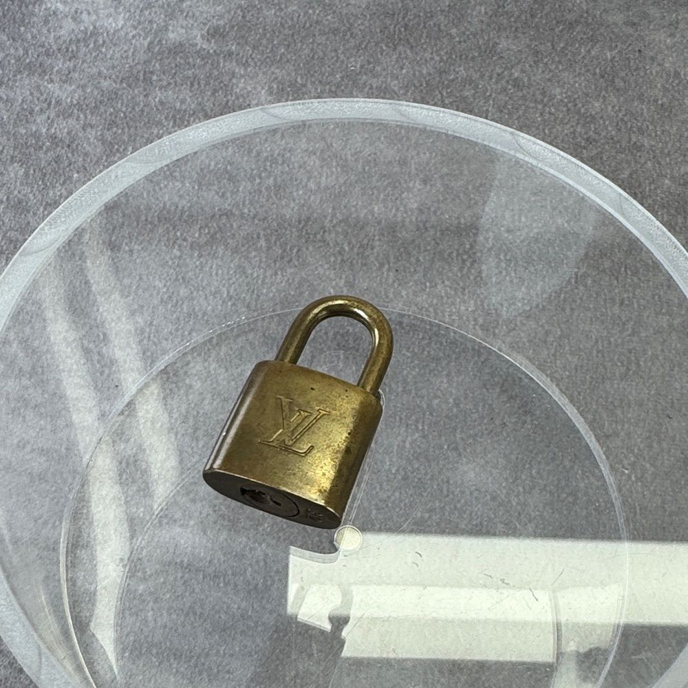 Louis Vuitton #312 Gold Padlock